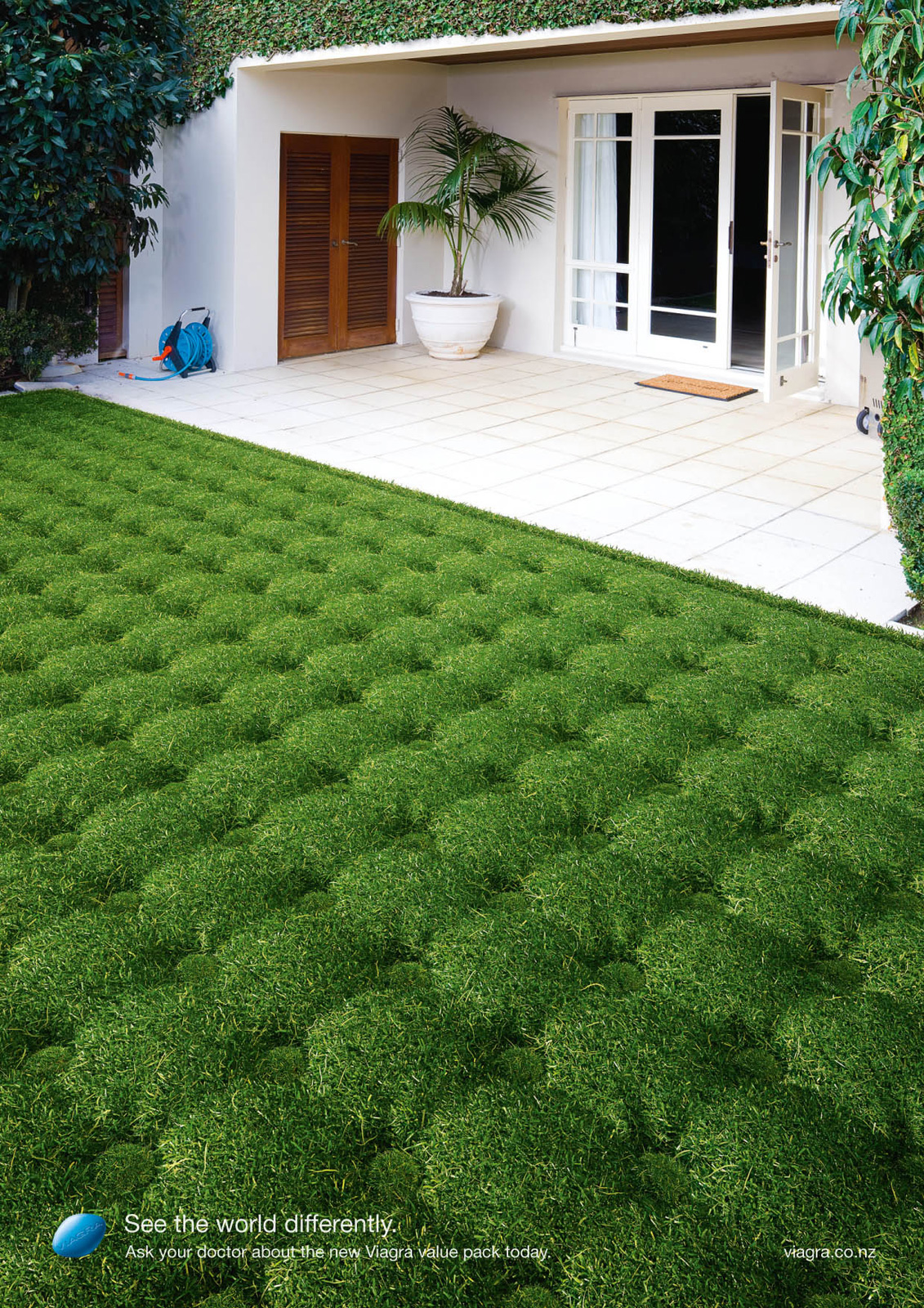 lawn advertising
