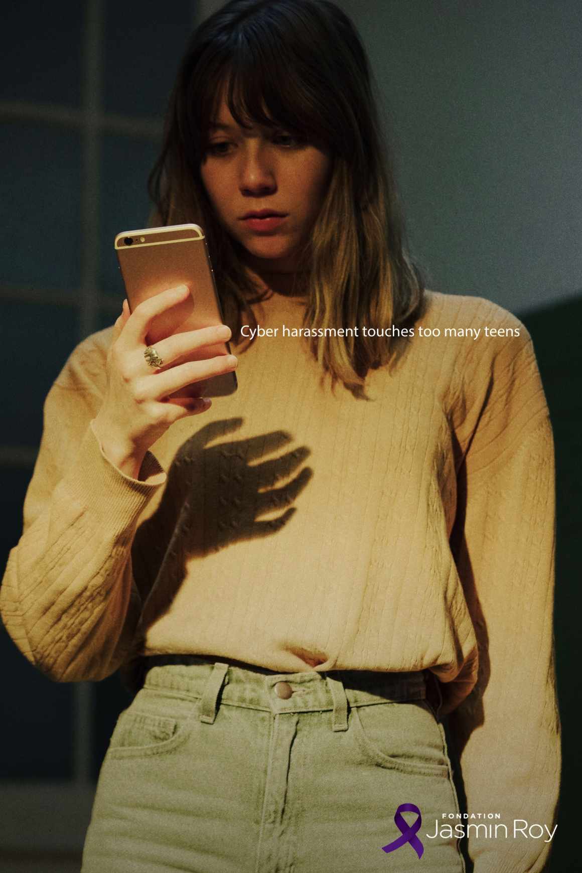 Advertisement by Ogilvy, Canada Jasmin Roy Print Ad - Cyberbullying in the Spotlight, Girl
