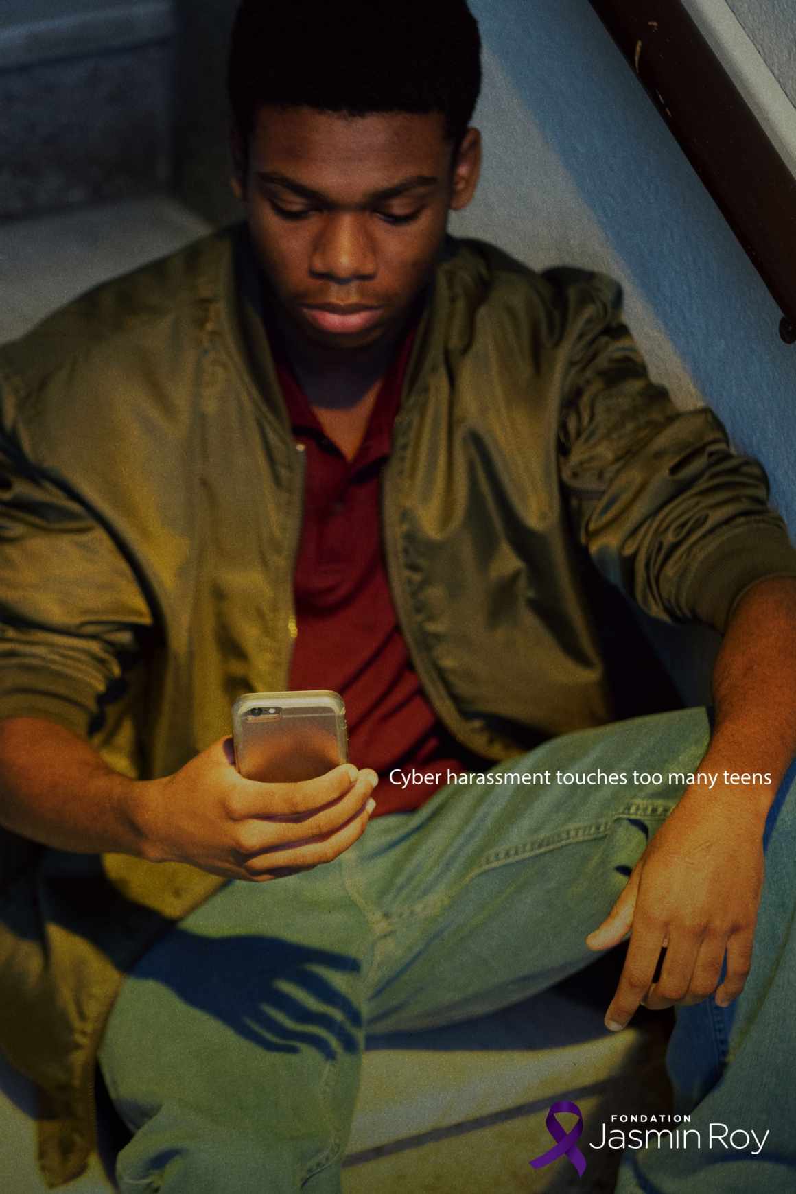 Advertisement by Ogilvy, Canada Jasmin Roy Print Ad - Cyberbullying in the Spotlight, Boy
