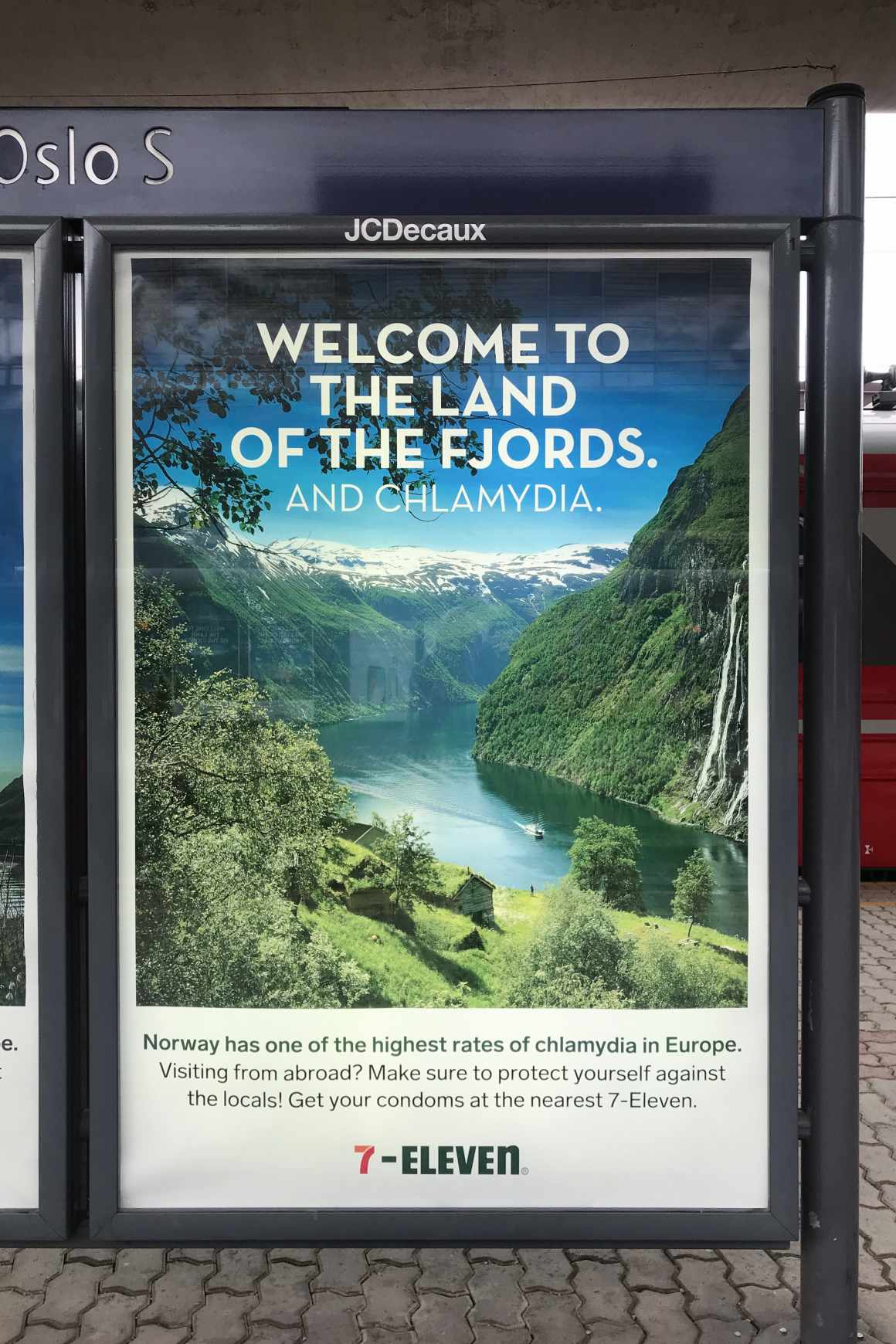 7-Eleven Integrated Ad - Chlamydia Goes Viral