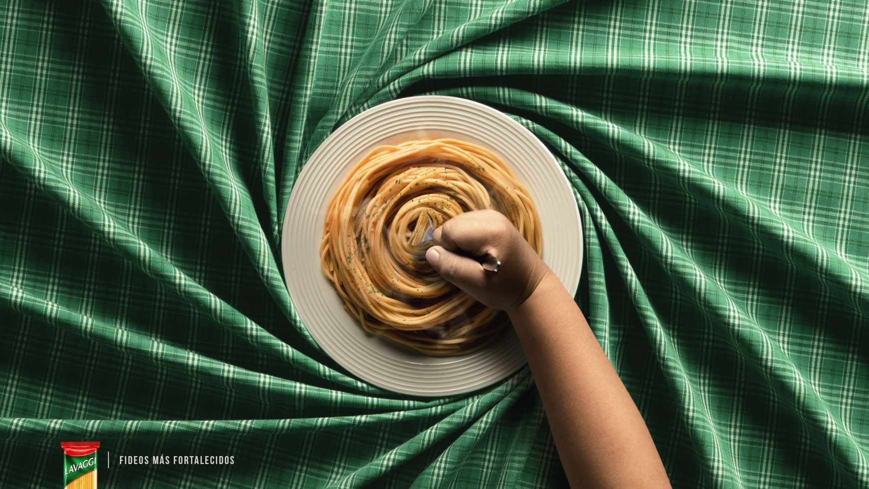 Lavaggi Print Ad - Hand