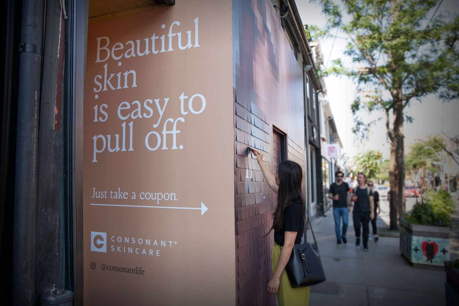 Consonant Skincare Outdoor Ad - Reskinning