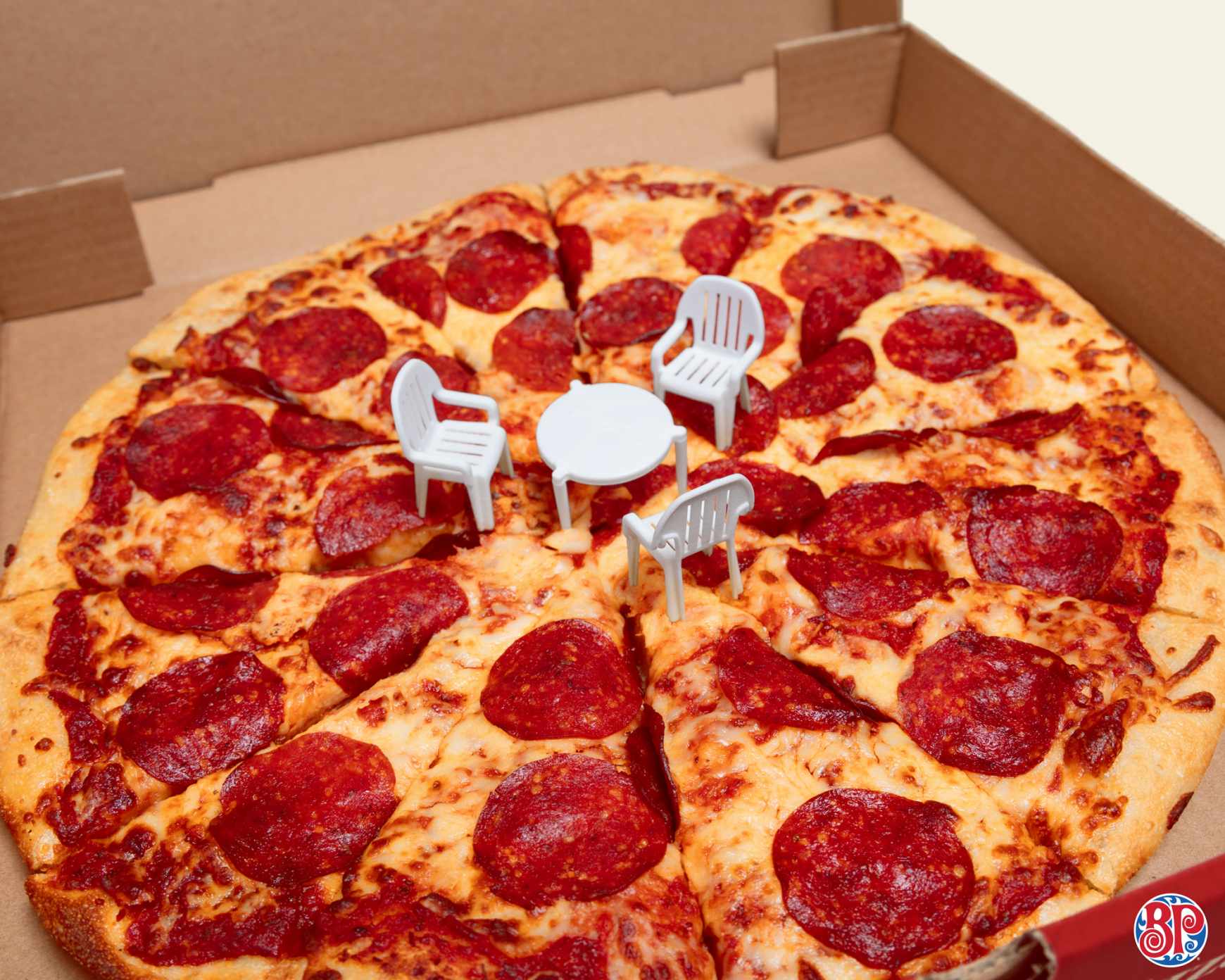 Boston Pizza Design Ad - The Pizza Patio Set 