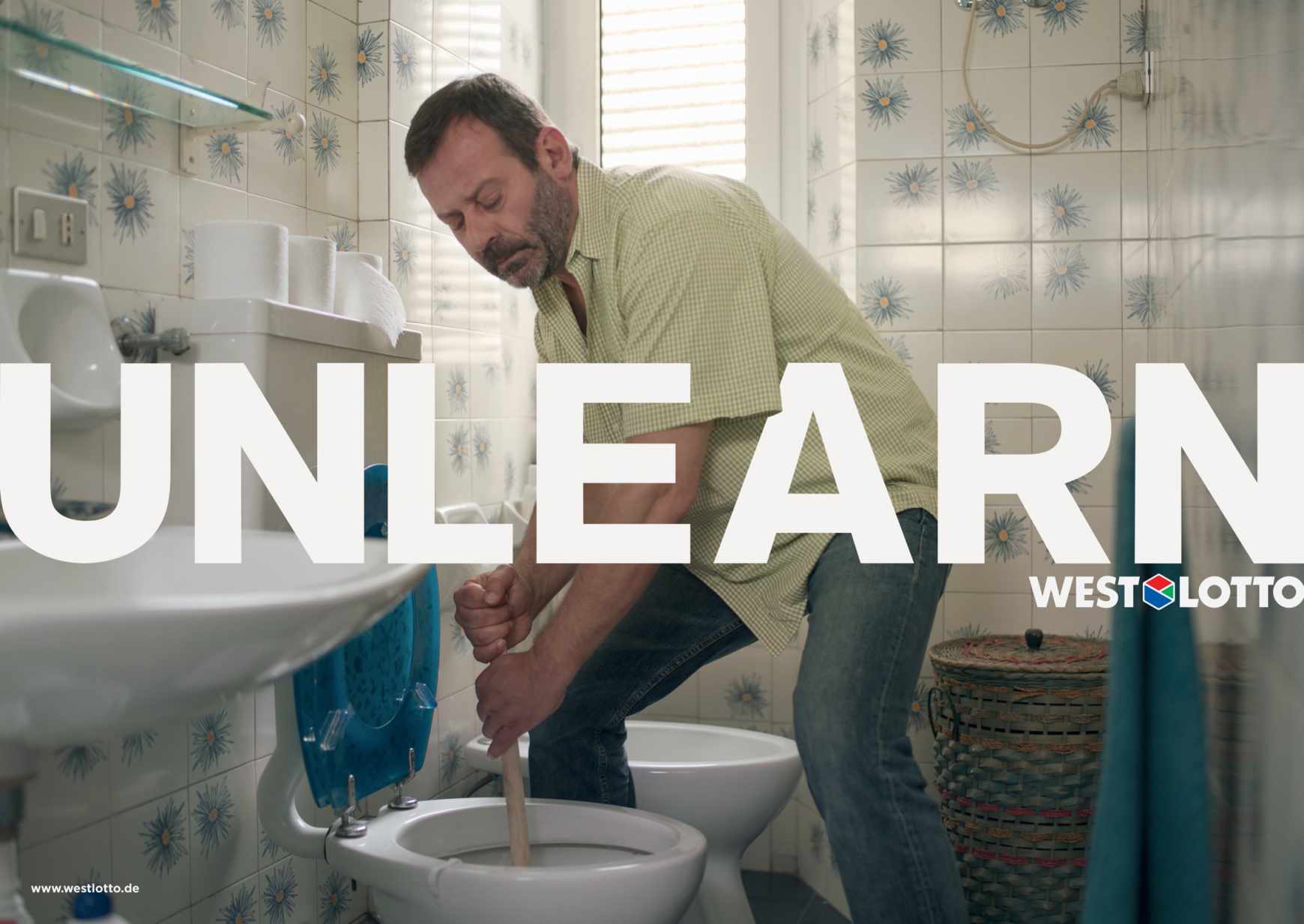 West Lotto Print Ad - Toilet